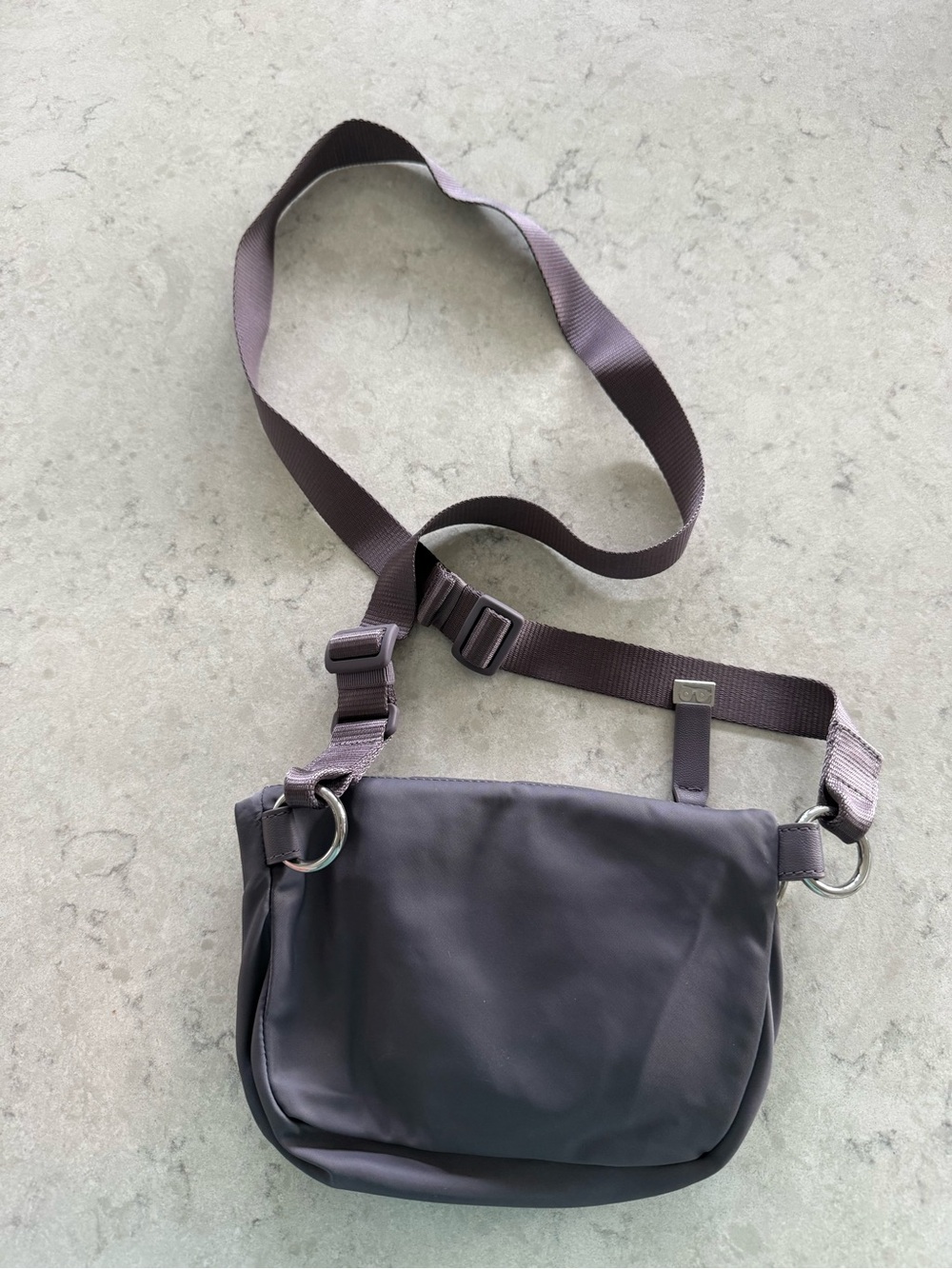 lululemon athletica lavender Belt Bag with Logo Accent - Picture 6 of 6